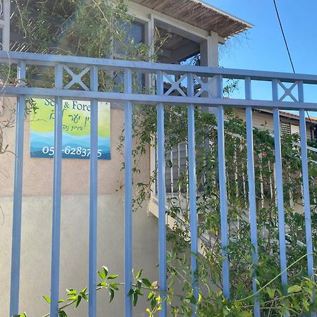 בין יער לים Villa Shelomi Dış mekan fotoğraf